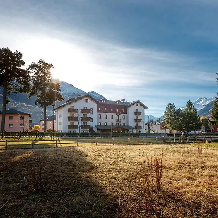 Rina Hotel 3*